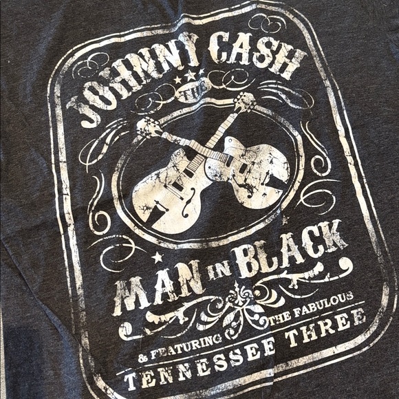 Merch Traffic Black Johnny Cash Tee - Picture 2 of 4